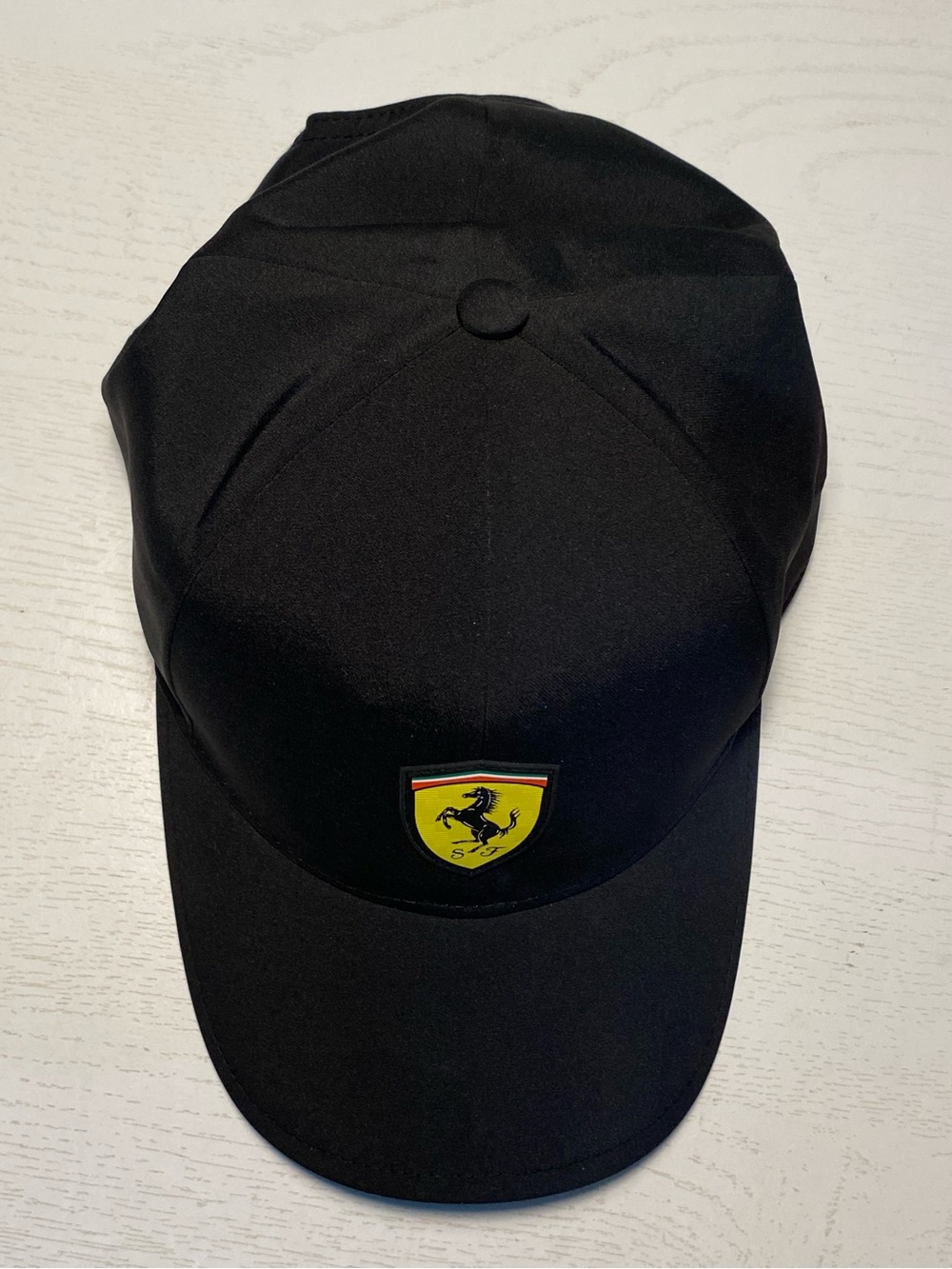 Ferrari Store OS Hat - Picture 9 of 13
